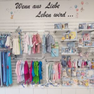 Baby- und Kinderartikel